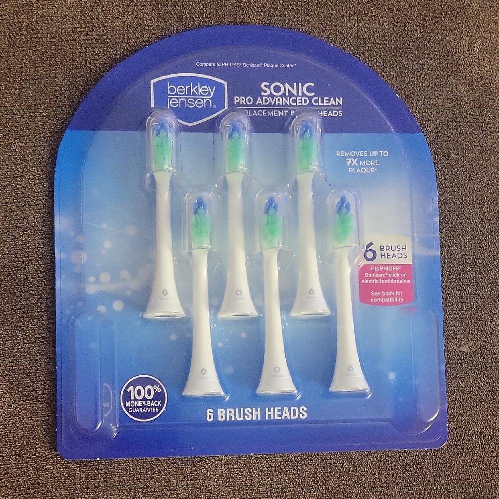 Sonic Replacement Brush Heads - White and Green